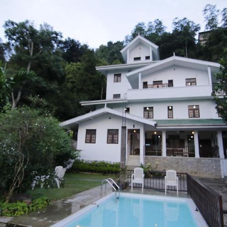 Muduna Walawwa Resort Kandy Luaran gambar