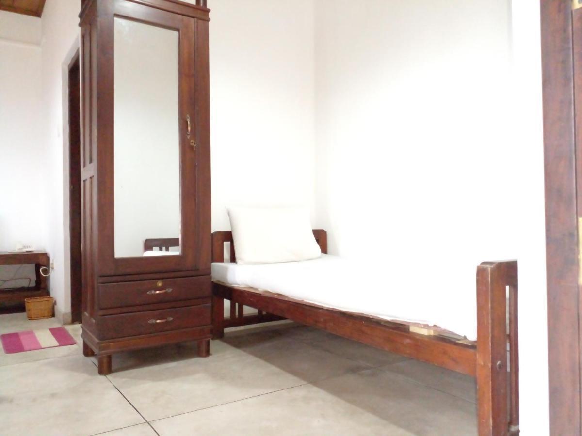 Muduna Walawwa Resort Kandy Luaran gambar