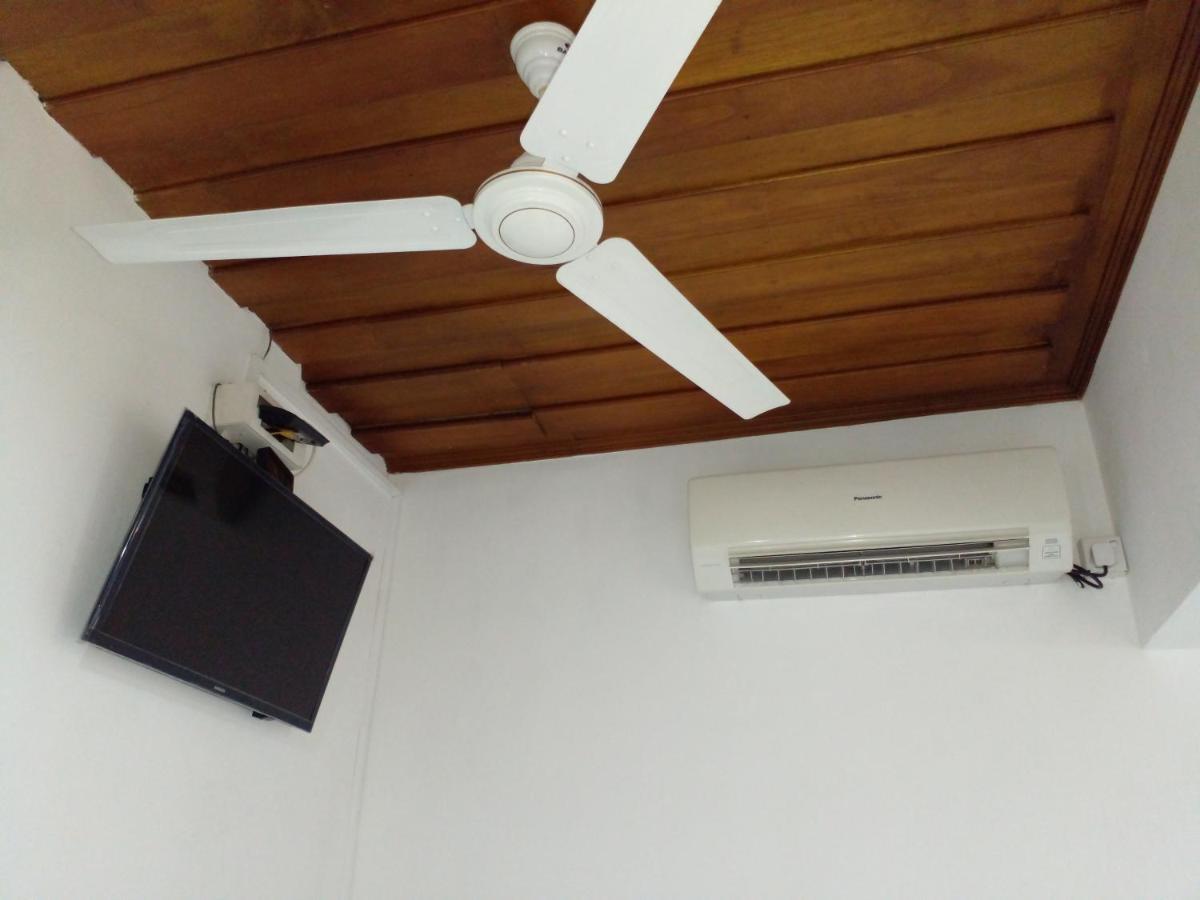 Muduna Walawwa Resort Kandy Luaran gambar