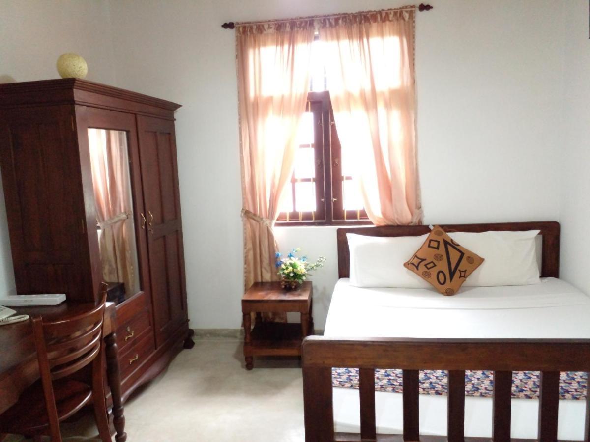 Muduna Walawwa Resort Kandy Luaran gambar