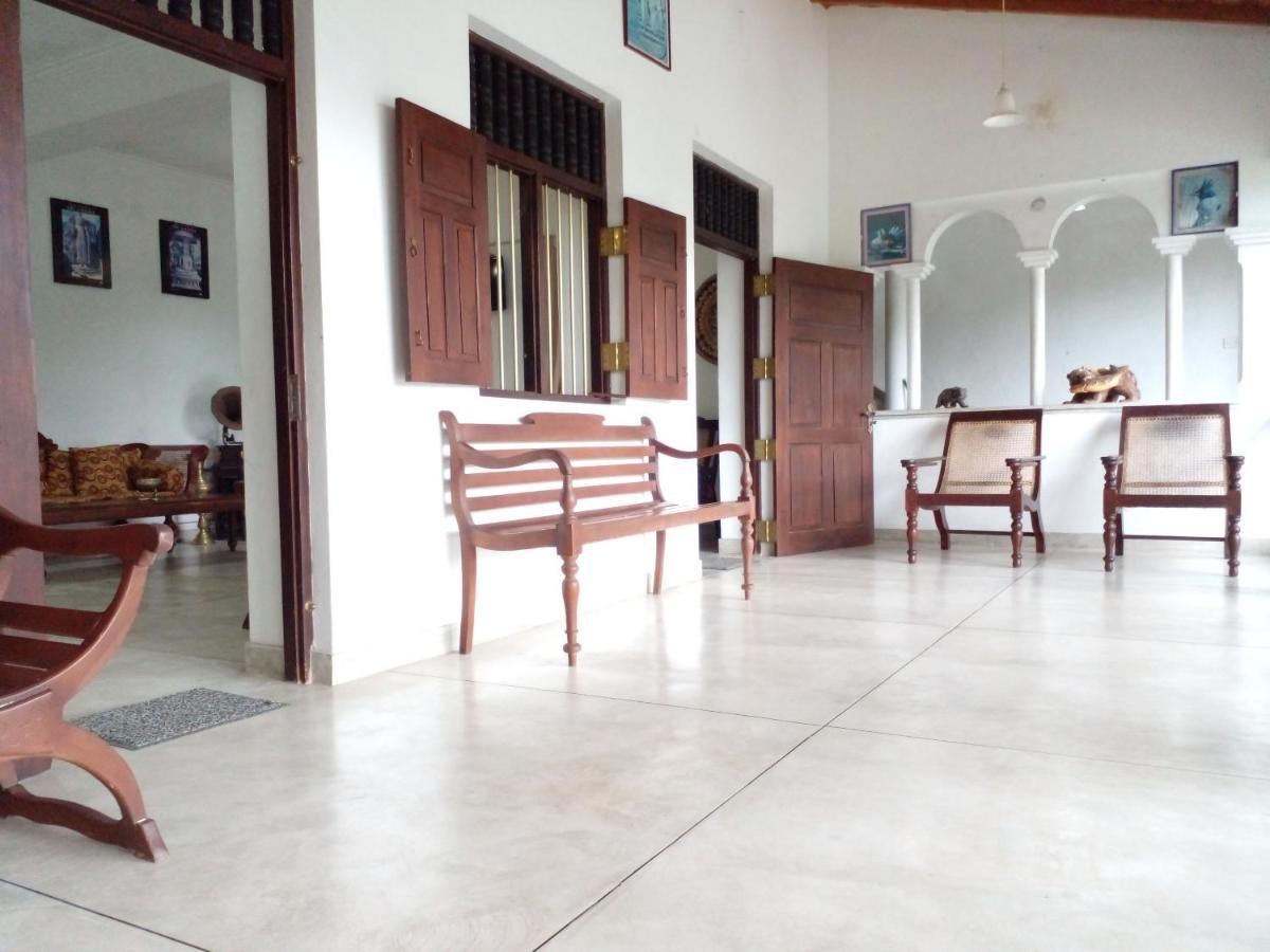 Muduna Walawwa Resort Kandy Luaran gambar