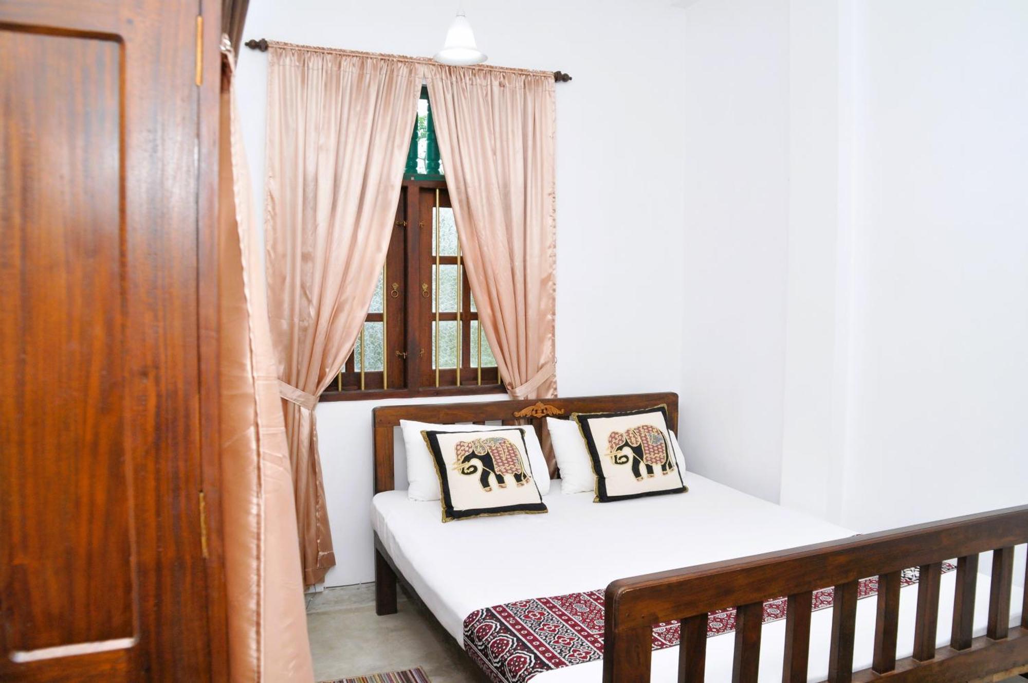 Muduna Walawwa Resort Kandy Luaran gambar