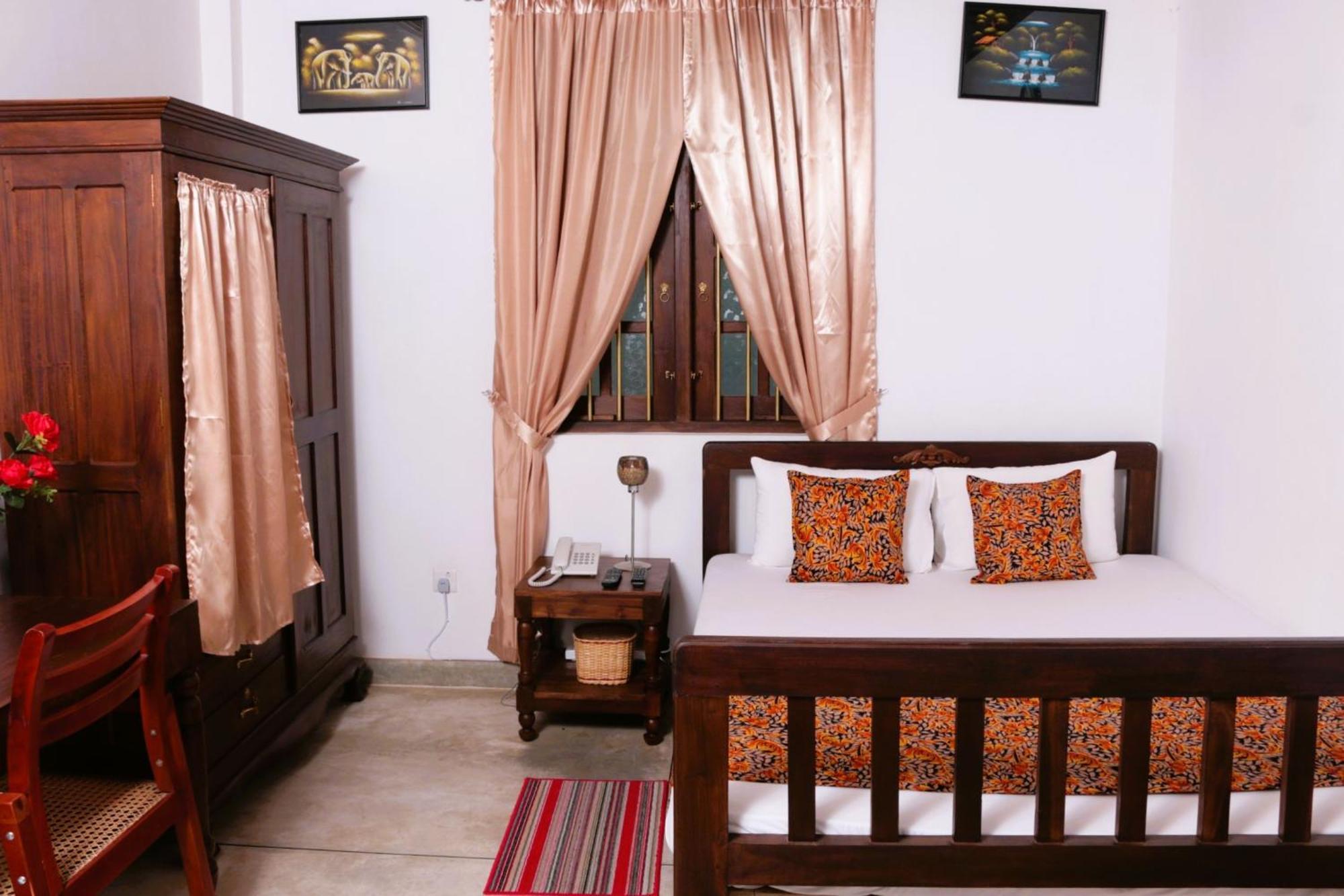 Muduna Walawwa Resort Kandy Luaran gambar