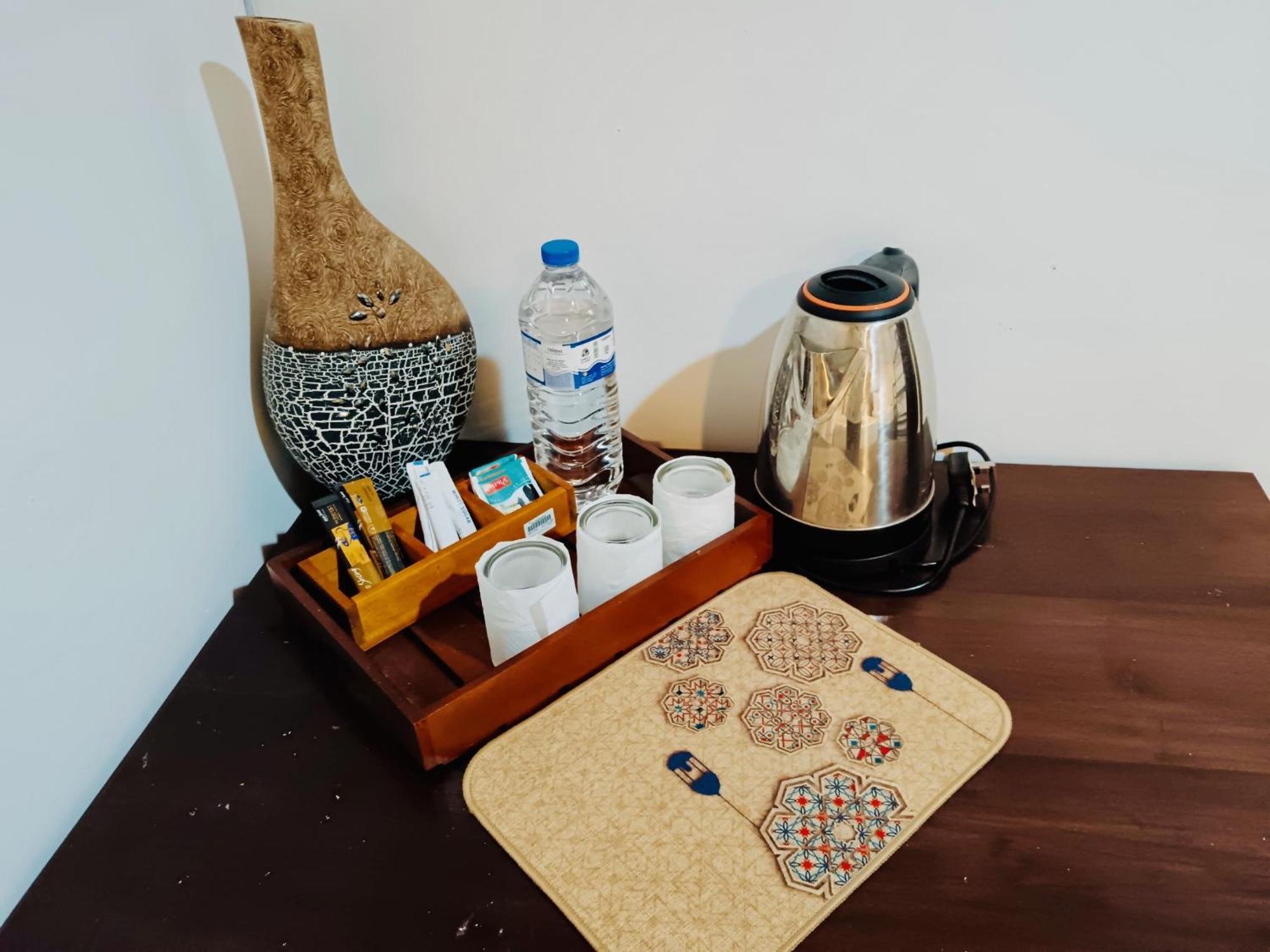 Muduna Walawwa Resort Kandy Luaran gambar